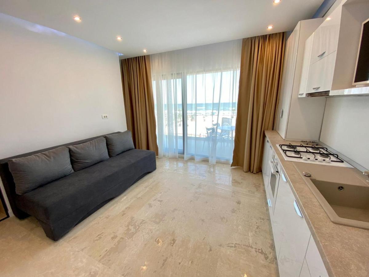 Apartament Ella Front View Navodari Exterior photo